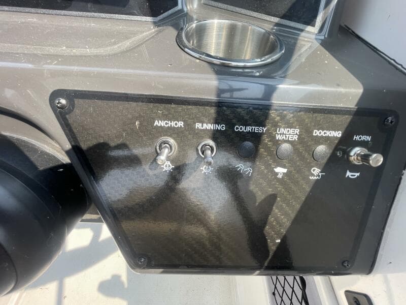 2024 Bayliner VR6 Bowrider Outboard