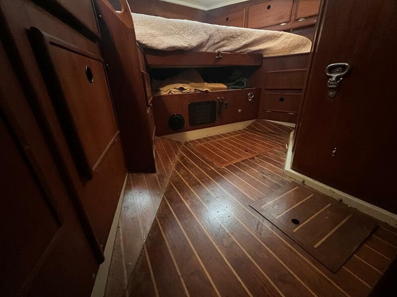 1982 Whitby Yachts 
