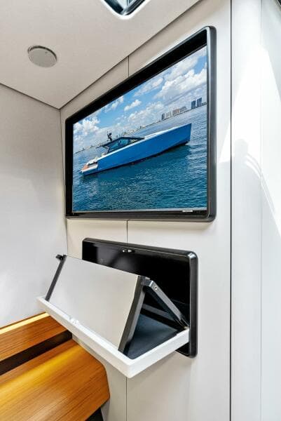 2023 Wally WALLYPOWER58