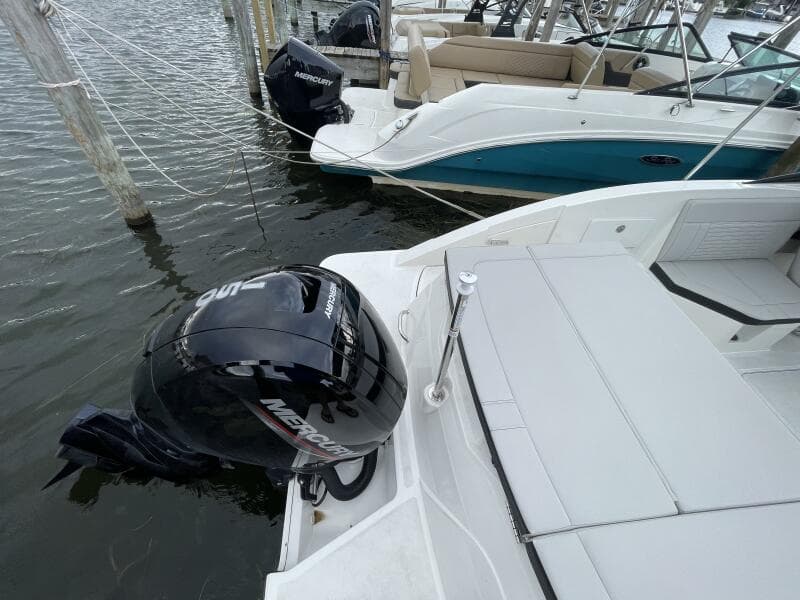 2024 Sea Ray SPX 230 Bowrider