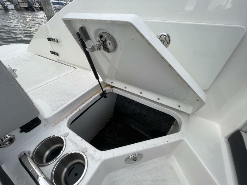 2024 Sea Ray SPX 230 Bowrider