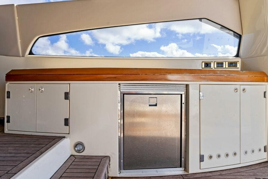 2001 Sunseeker Predator