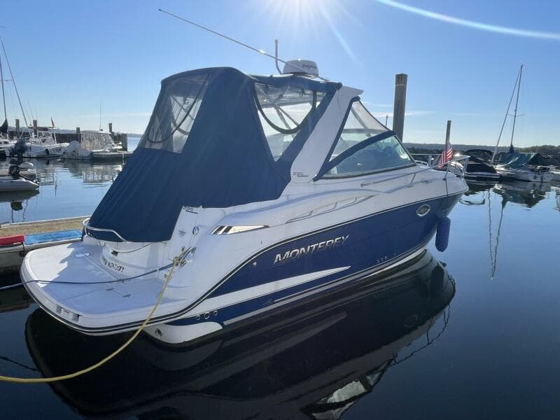 2019 Monterey 295 Sport Yacht