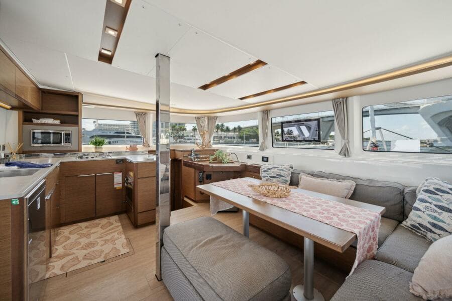 2021 Lagoon  - Photo 1