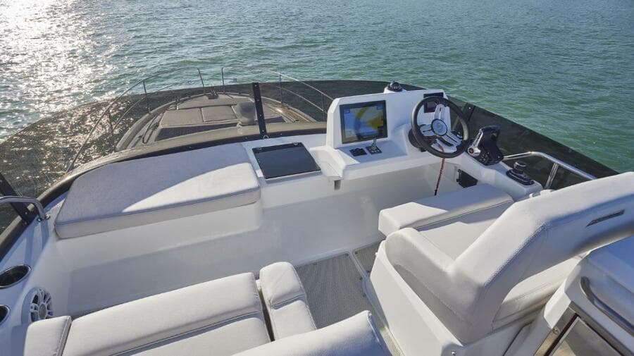 2026 Beneteau Antares 12