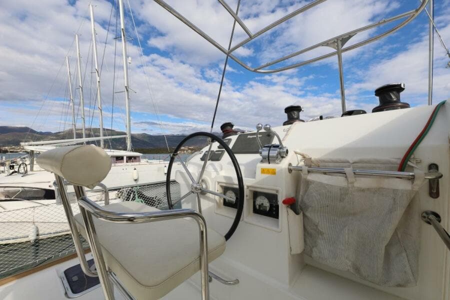 2014 Lagoon  - Photo 66