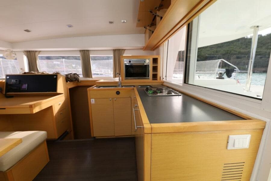 2014 Lagoon  - Photo 70