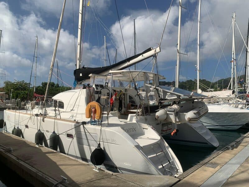 2011 Lagoon  - Photo 3