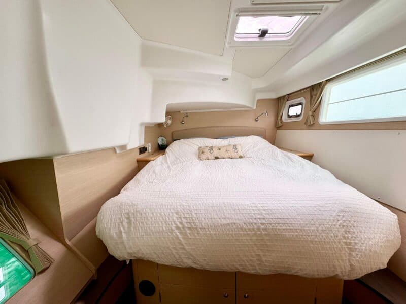 2010 Lagoon  - Photo 32