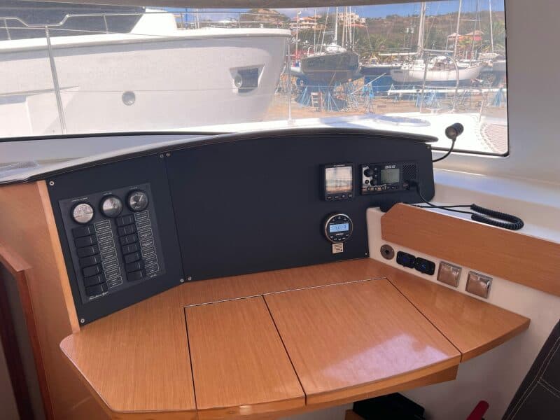 2011 Fountaine Pajot  - Photo 31