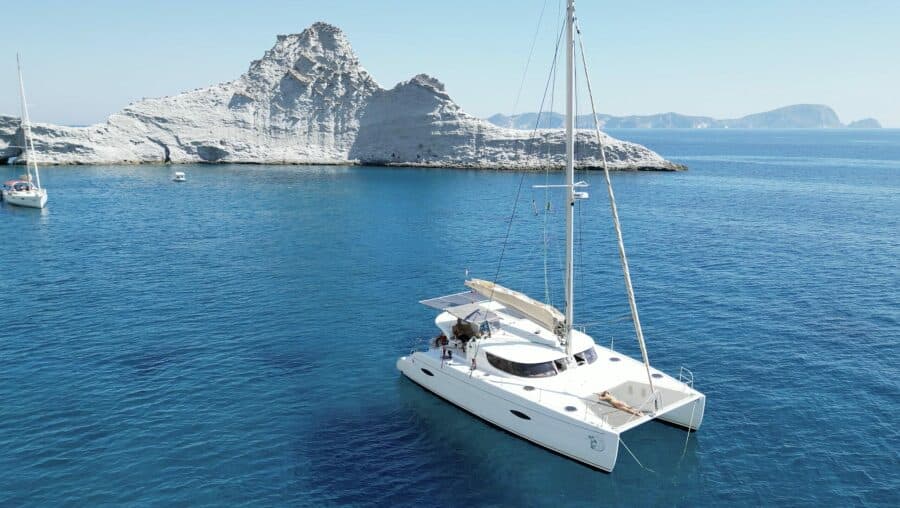 2011 Fountaine Pajot  - Photo 43