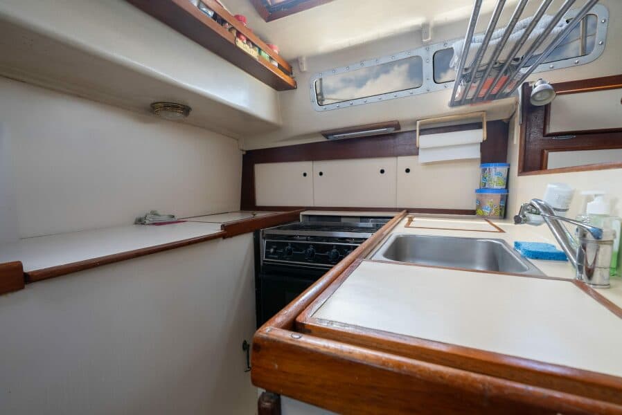 1979 Whitby Yachts  - Photo 19