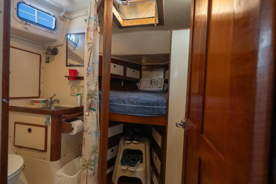 1979 Whitby Yachts  - Photo 25
