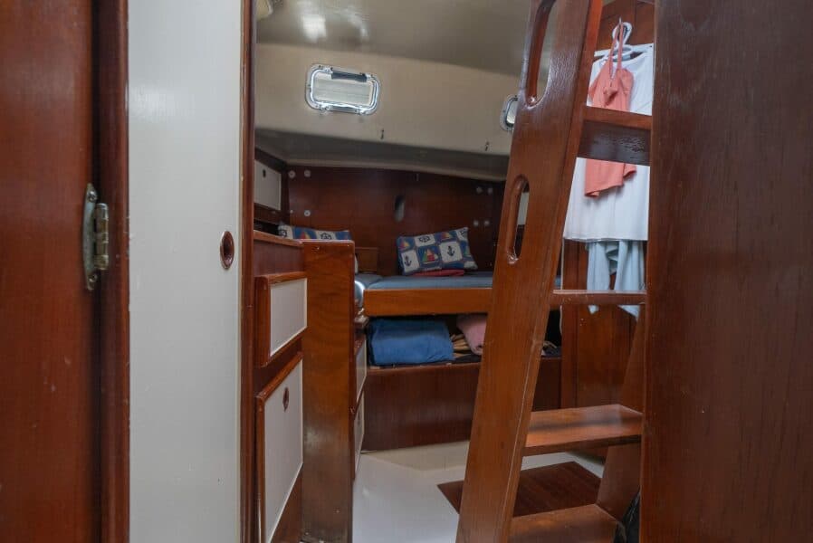 1979 Whitby Yachts  - Photo 32