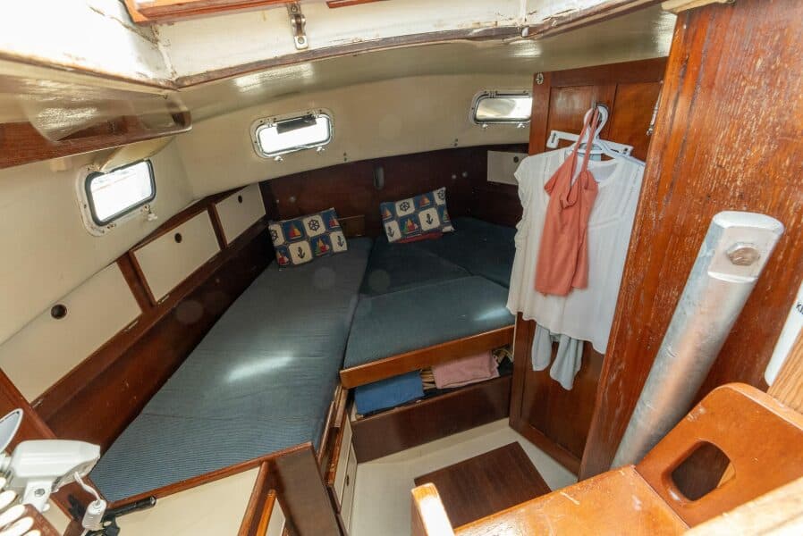 1979 Whitby Yachts  - Photo 16