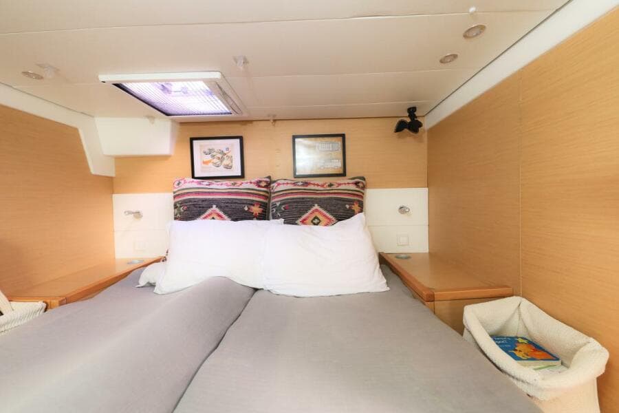 2011 Lagoon  - Photo 21
