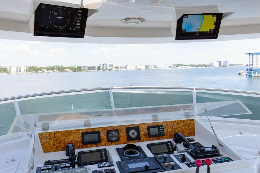 1989 116' Feadship "Boss"- Flybridge 