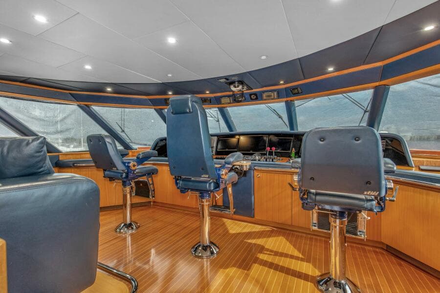 1989 116' Feadship - Boss - Pilot House 