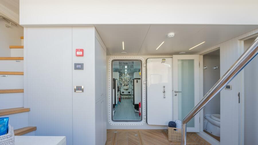 2024 Hargrave E Series Superyachts Division