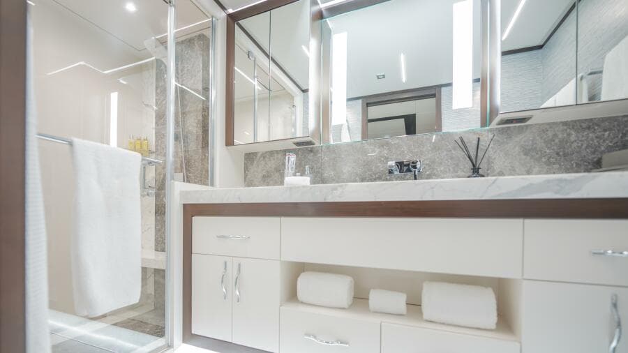 2024 Hargrave E Series Superyachts Division