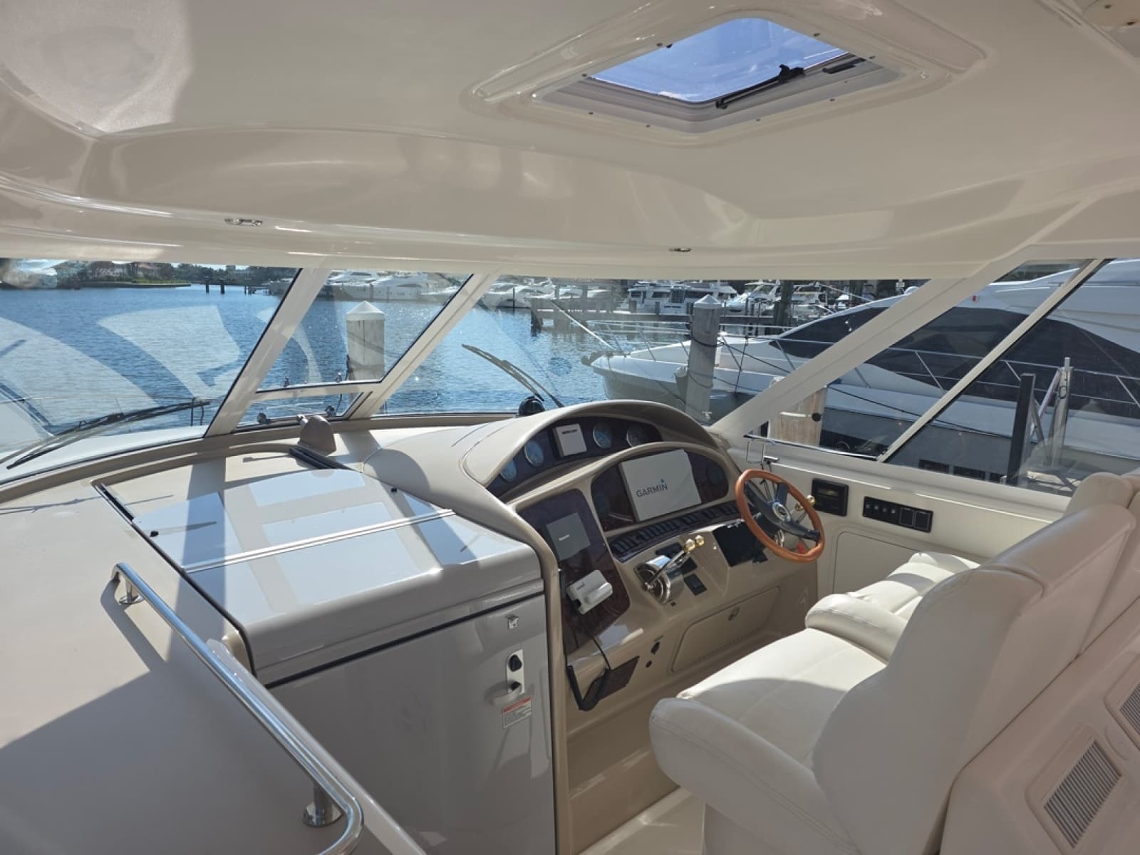 2003 Sea Ray 39 - Photo 18