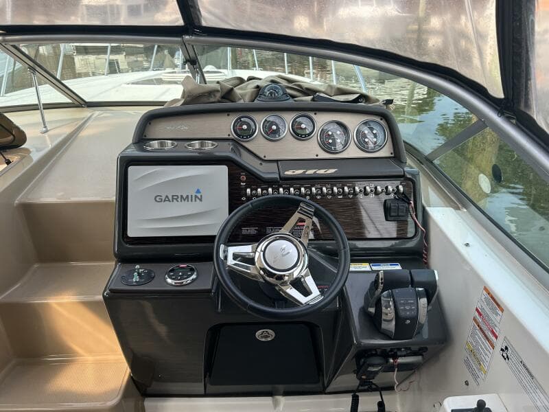 2016 Sea Ray 310 Sundancer