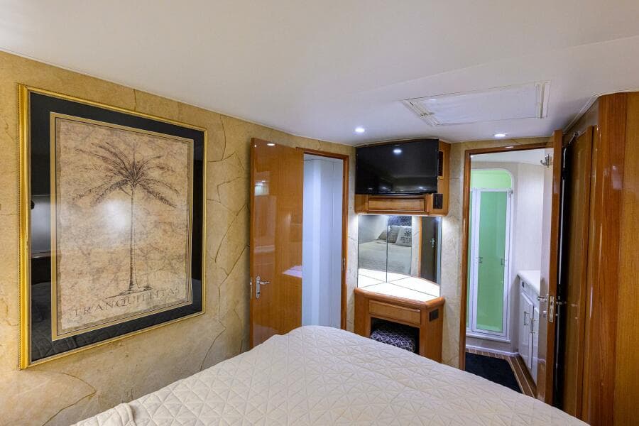 2000 Viking 50 Convertible