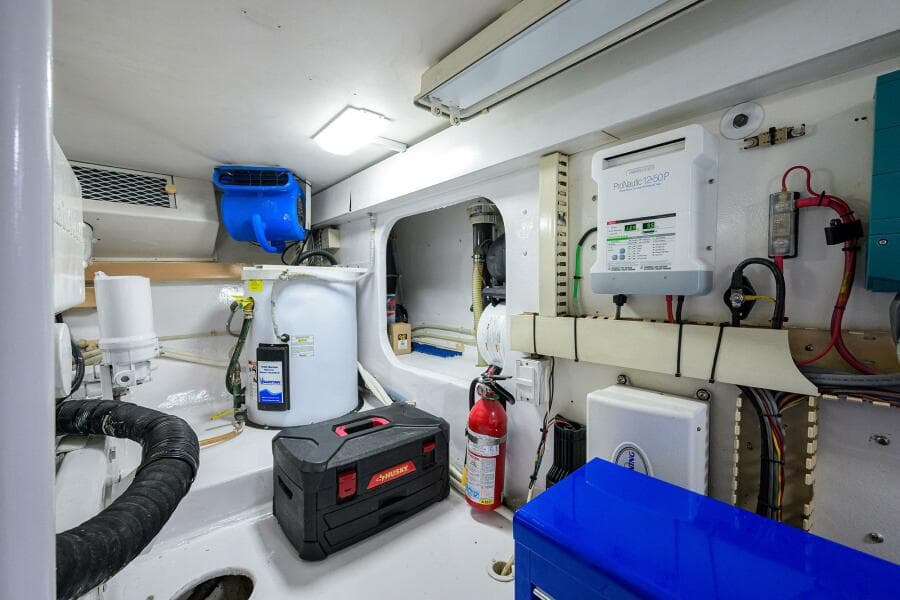 2000 Viking 50 Convertible