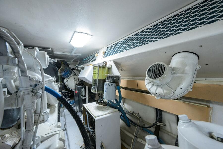 2000 Viking 50 Convertible