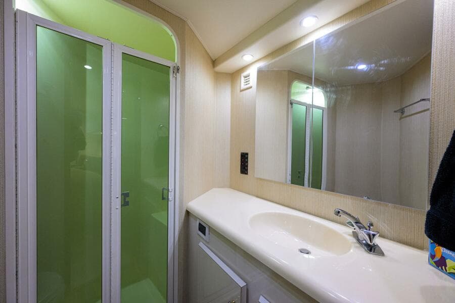 2000 Viking 50 Convertible