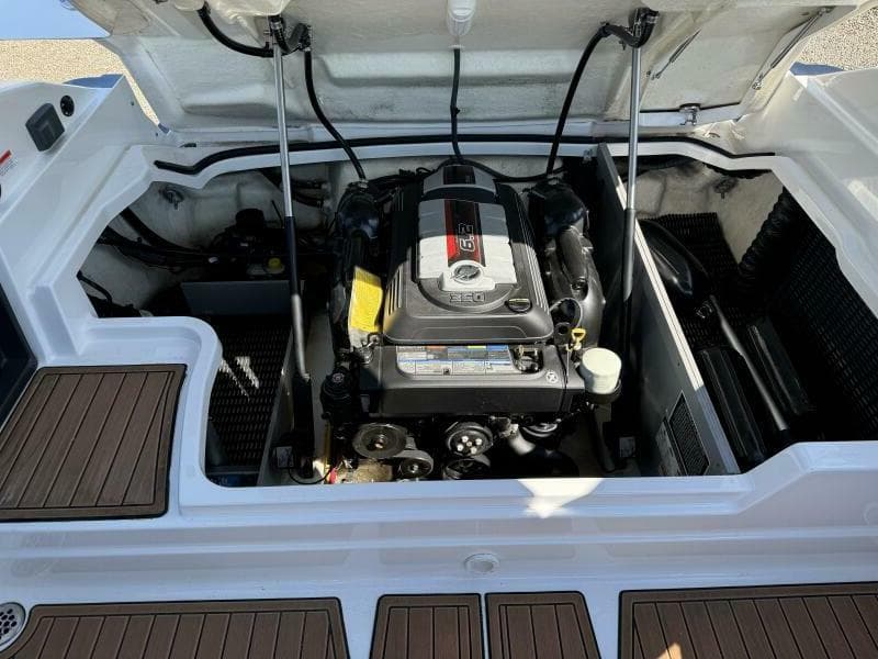 2017 Monterey 278 SS