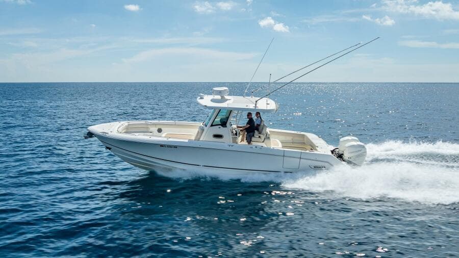 2017 Boston Whaler 330 Outrage
