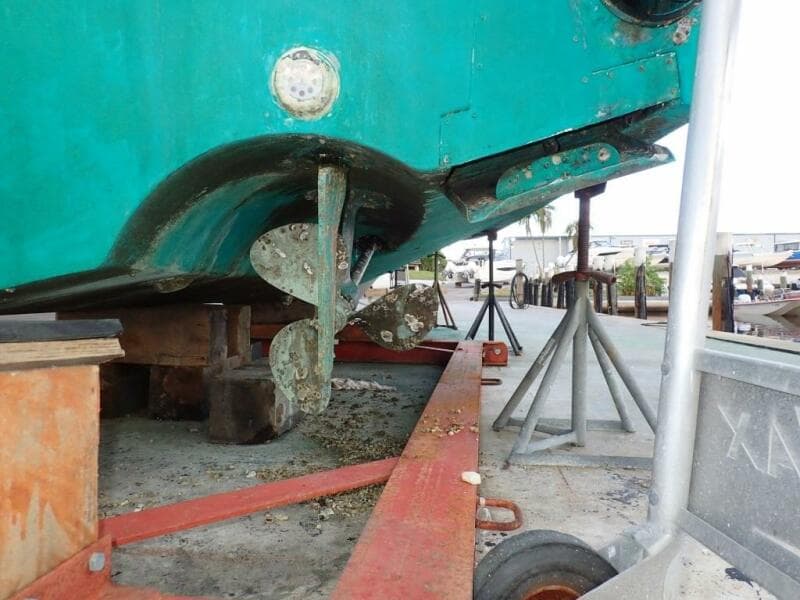 2000 Cabo 35 Express