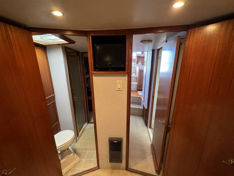 1990 Post 44 Sport Fisherman