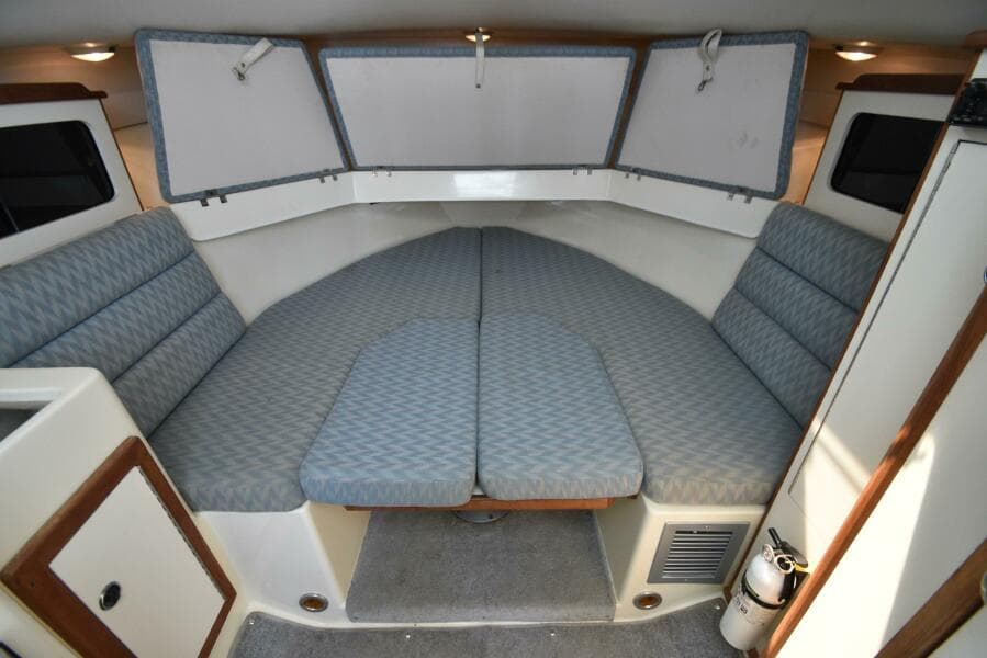 1998 Albin 28 TE Pilothouse