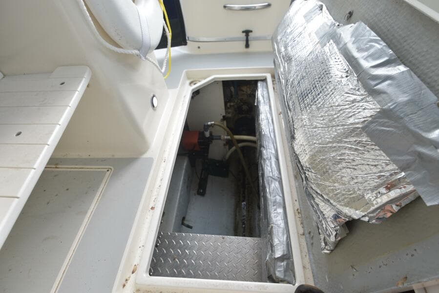 1998 Albin 28 TE Pilothouse