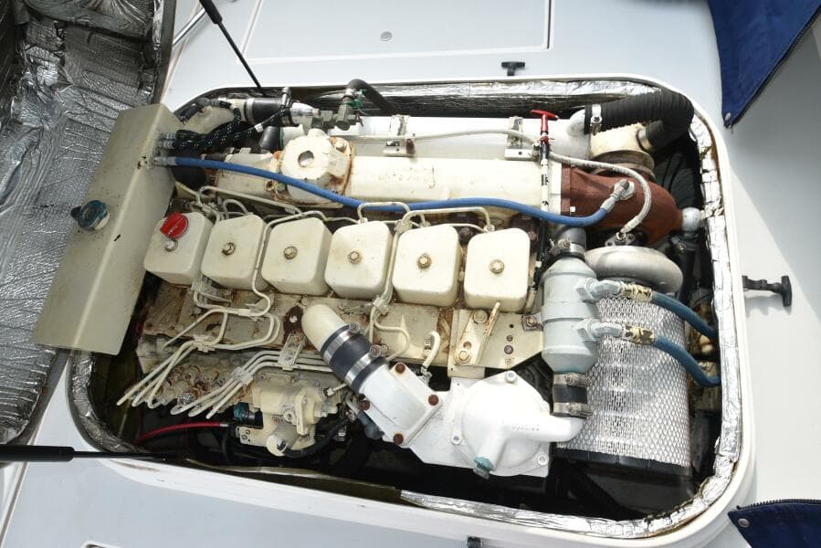 1998 Albin 28 TE Pilothouse