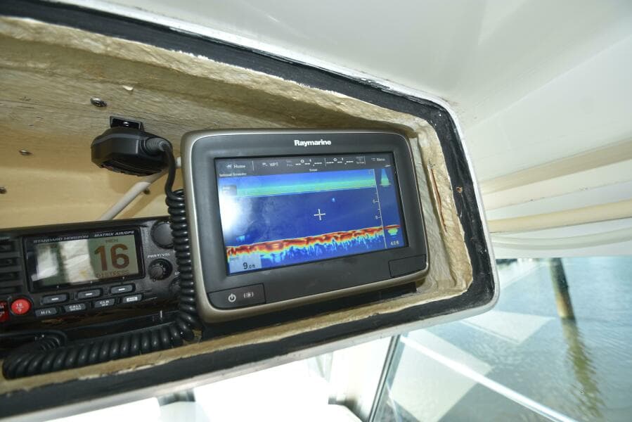 1998 Albin 28 TE Pilothouse