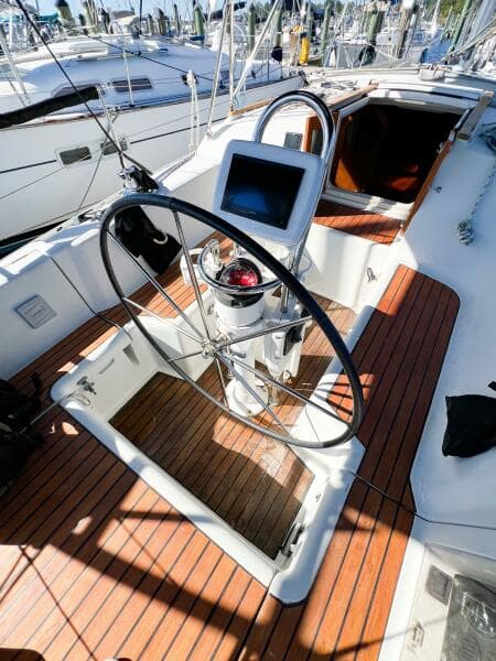 1989 Jeanneau Voyage 11.2