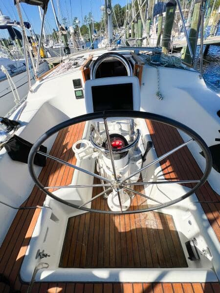 1989 Jeanneau Voyage 11.2