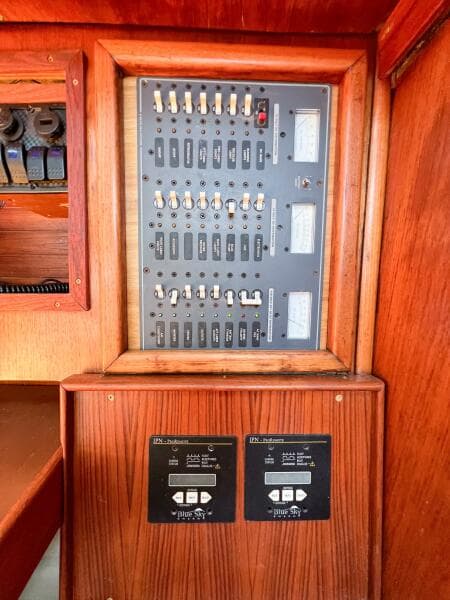 1989 Jeanneau Voyage 11.2