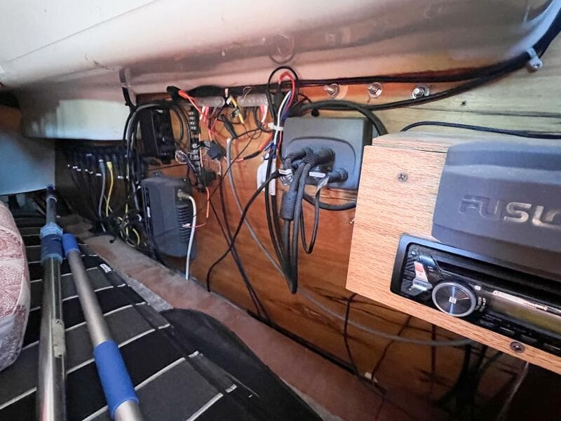 1989 Jeanneau Voyage 11.2