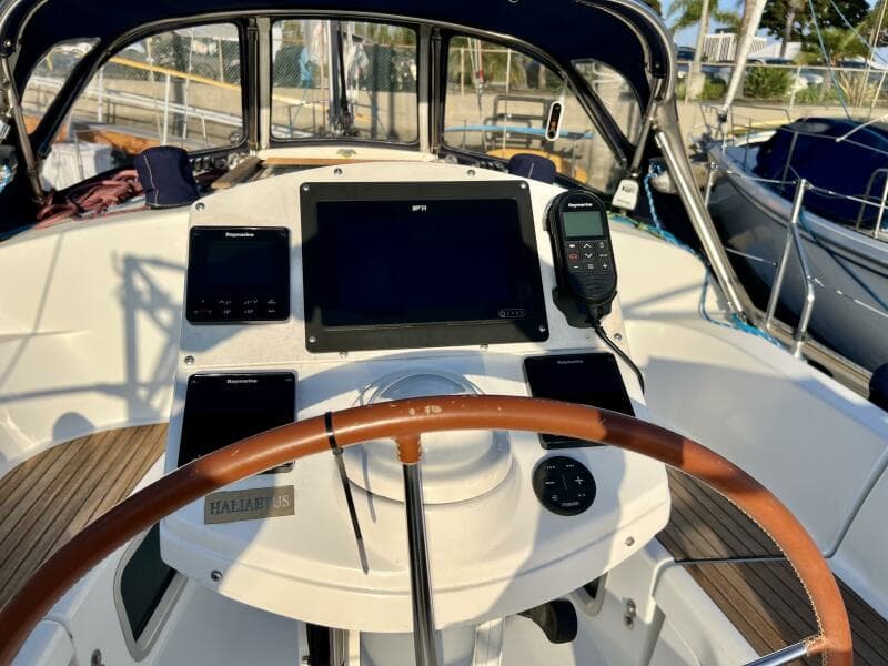 2005 Jeanneau Sun Odyssey 35