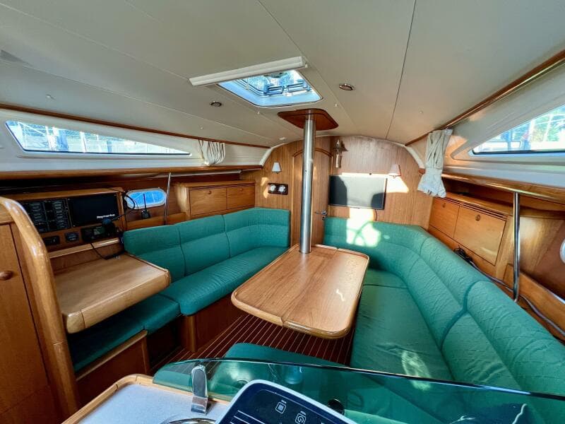 2005 Jeanneau Sun Odyssey 35