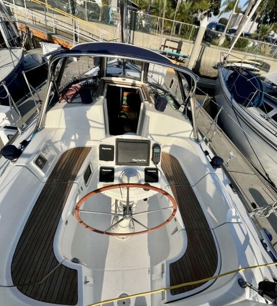 2005 Jeanneau Sun Odyssey 35