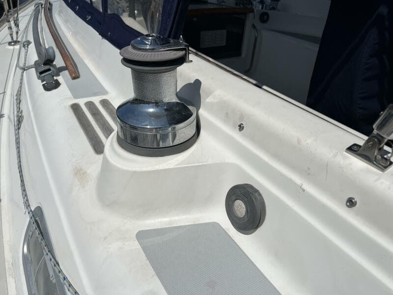 2002 Moody 38-2 Sloop