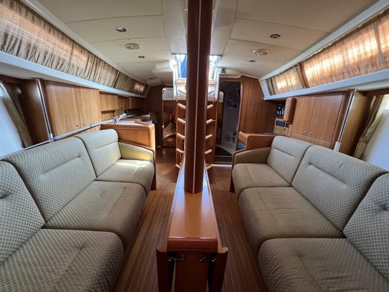 2002 Moody 38-2 Sloop