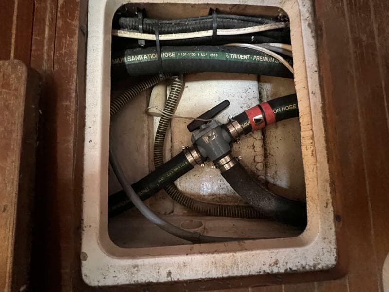 2002 Moody 38-2 Sloop