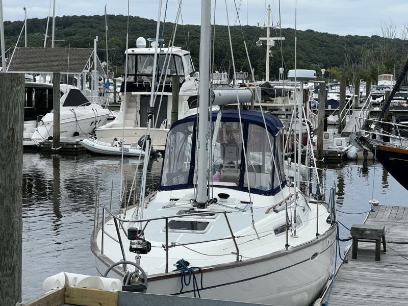 2002 Moody 38-2 Sloop