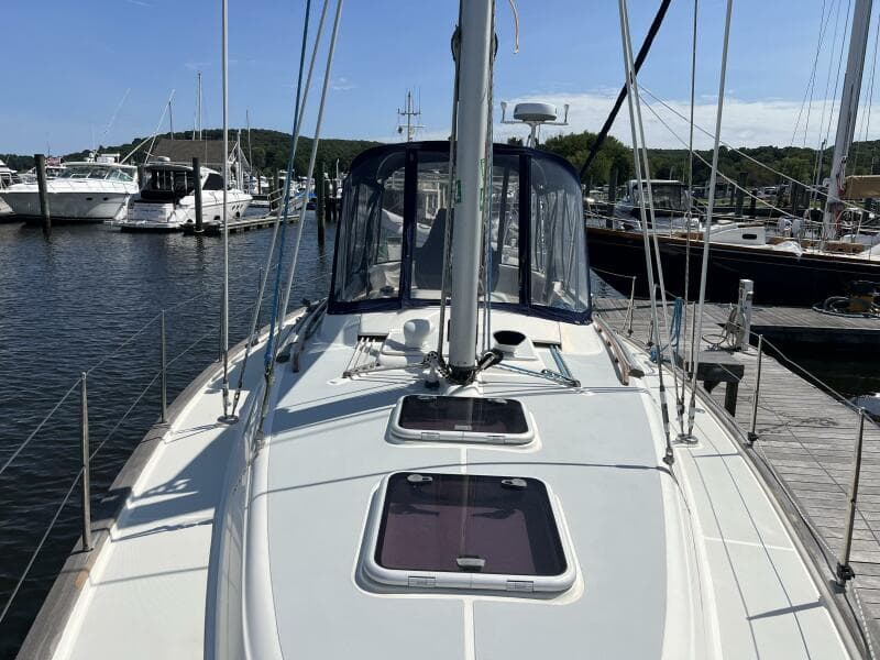 2002 Moody 38-2 Sloop